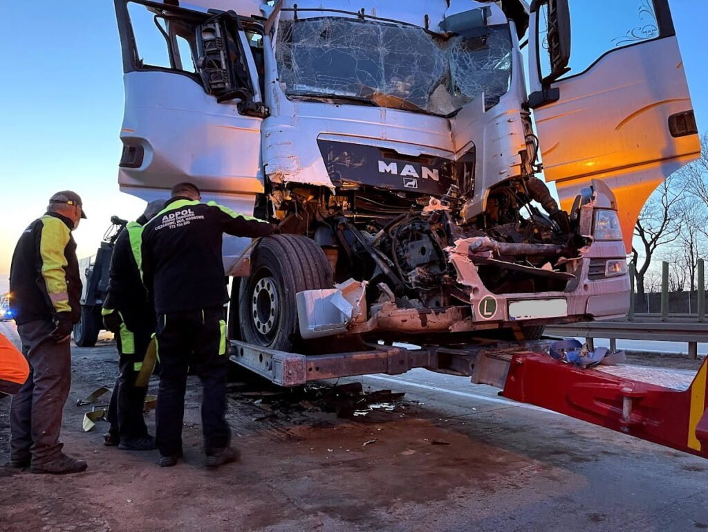 Pomoc drogowa TIR Zgorzelec – bezpieczne holowanie uszkodzonej ciężarówki